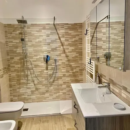 Centralissimo In Piazza Bresca * San Remo