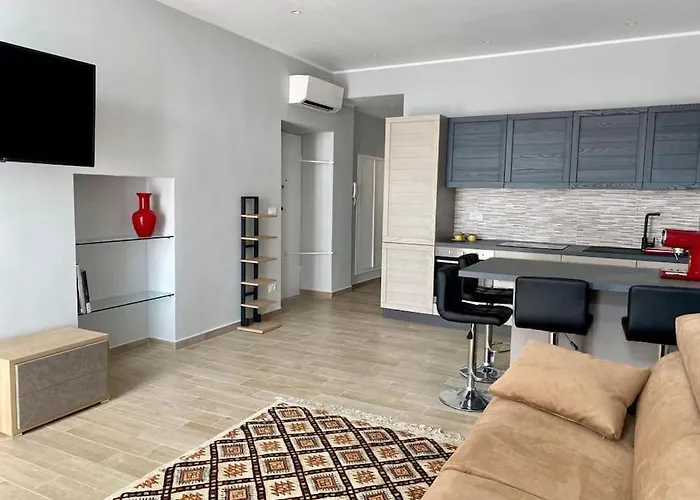 Centralissimo In Piazza Bresca