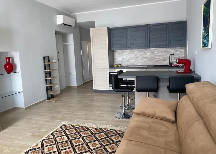 Centralissimo In Piazza Bresca Apartment